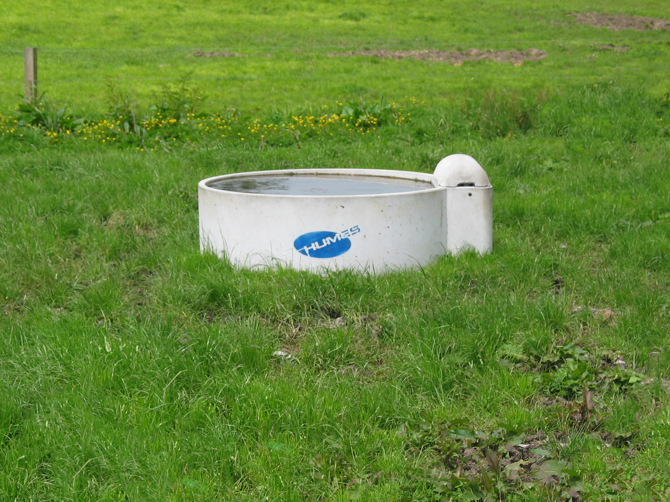 Humes Water Trough