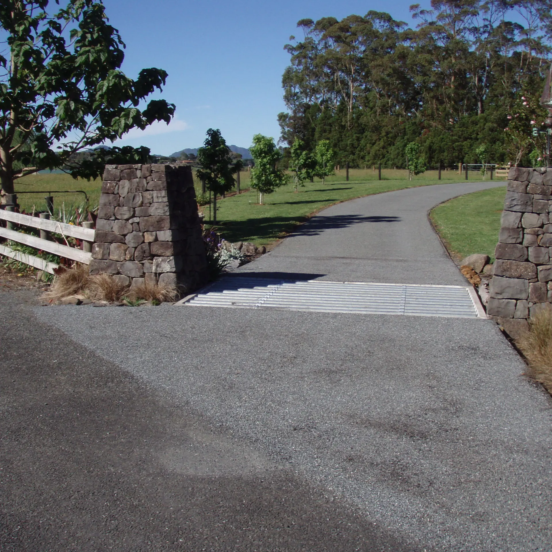 Humes Kiwi Cattlestop installed in park v2