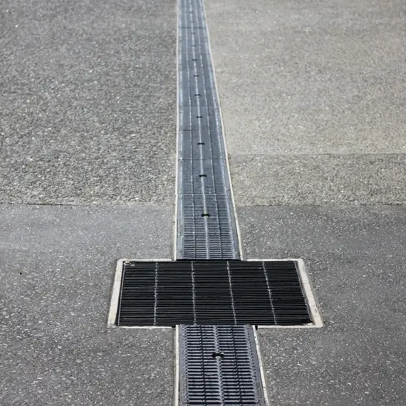 Mea Nugent Street Plaza 009